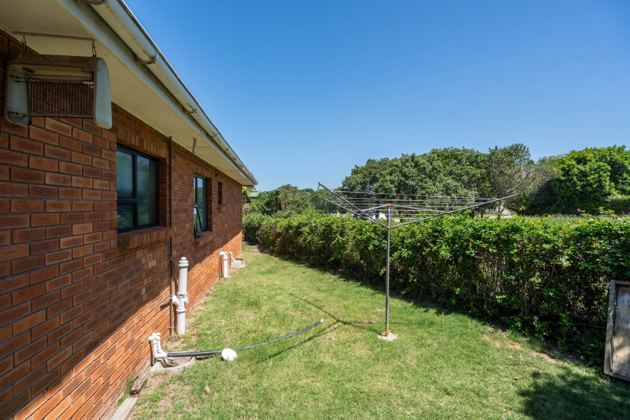 3 Bedroom Property for Sale in Seafield Eastern Cape